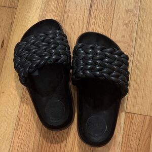 Chloe Black Braided Sandals